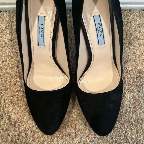 Prada Milano 37.5 Heels Black Suede - Picture 14 of 15